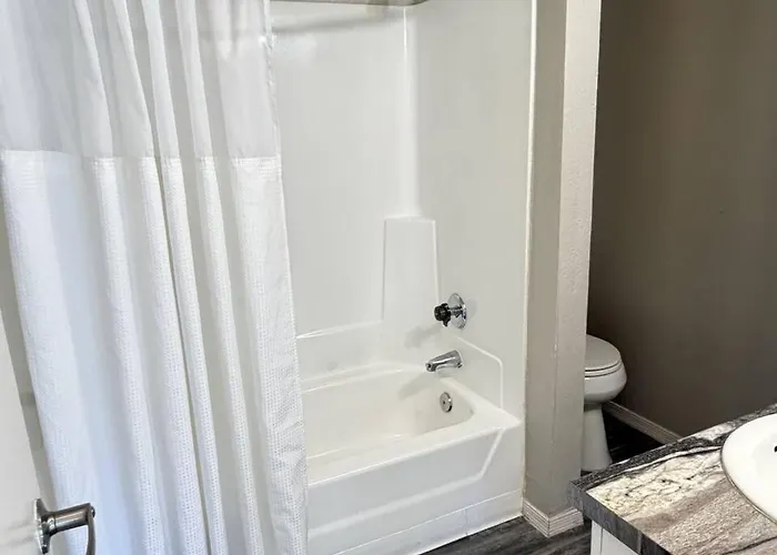 Modern & Stylish 1br Amenities Apartamento